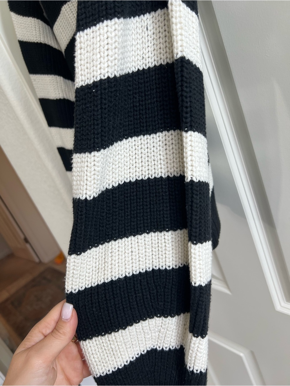 H&M Rib Knit Cardigan - Picture 3 of 6